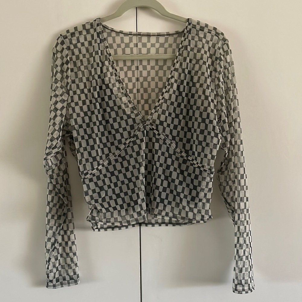 Abercrombie mesh top with tank top